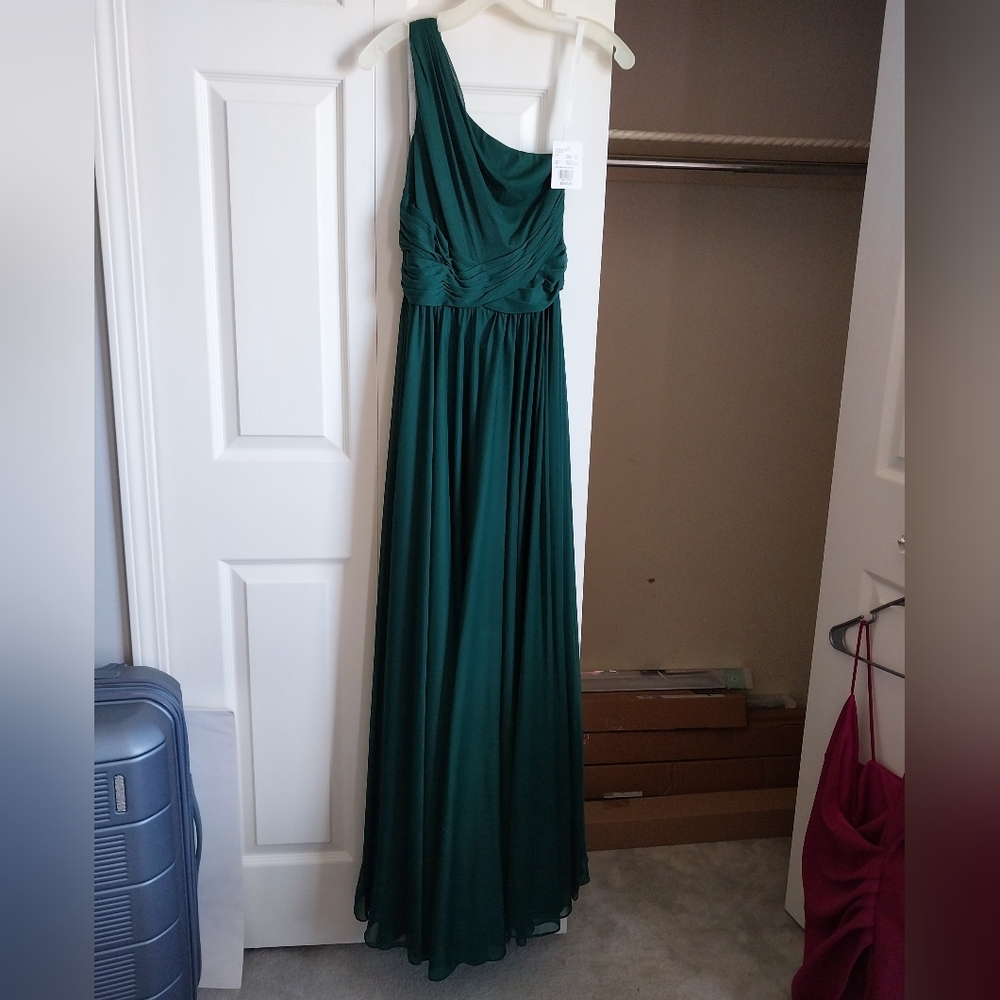 David's Bridal Juniper Green One Shoulder Mesh Bridesmaid Dress, Size 4